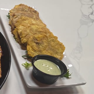Fried Green Plantain (Tostones)